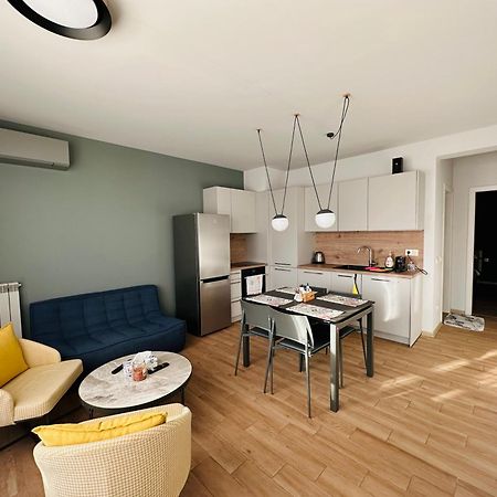 7Th Sense Boutique Apartments София Екстериор снимка