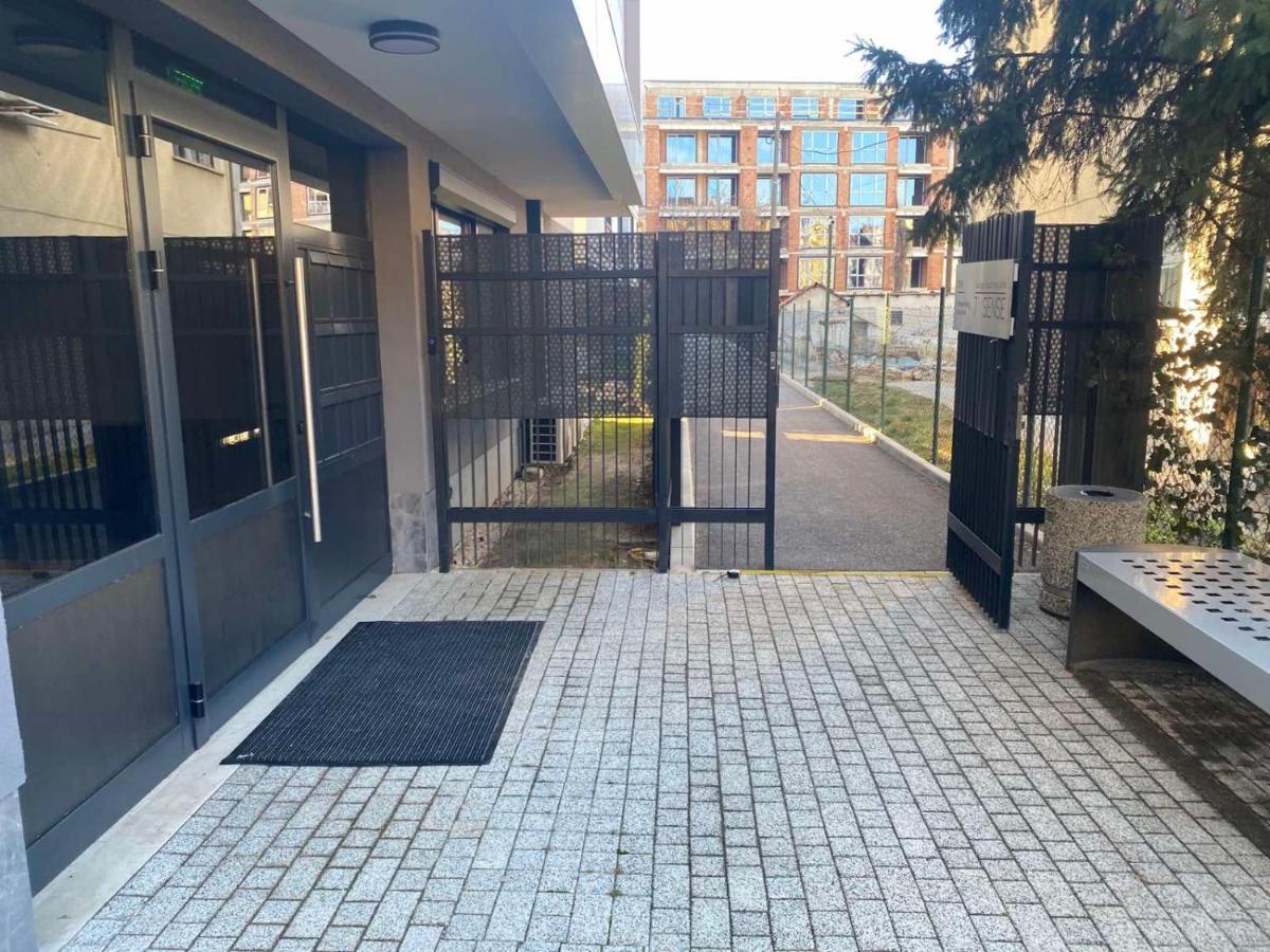 7Th Sense Boutique Apartments София Екстериор снимка