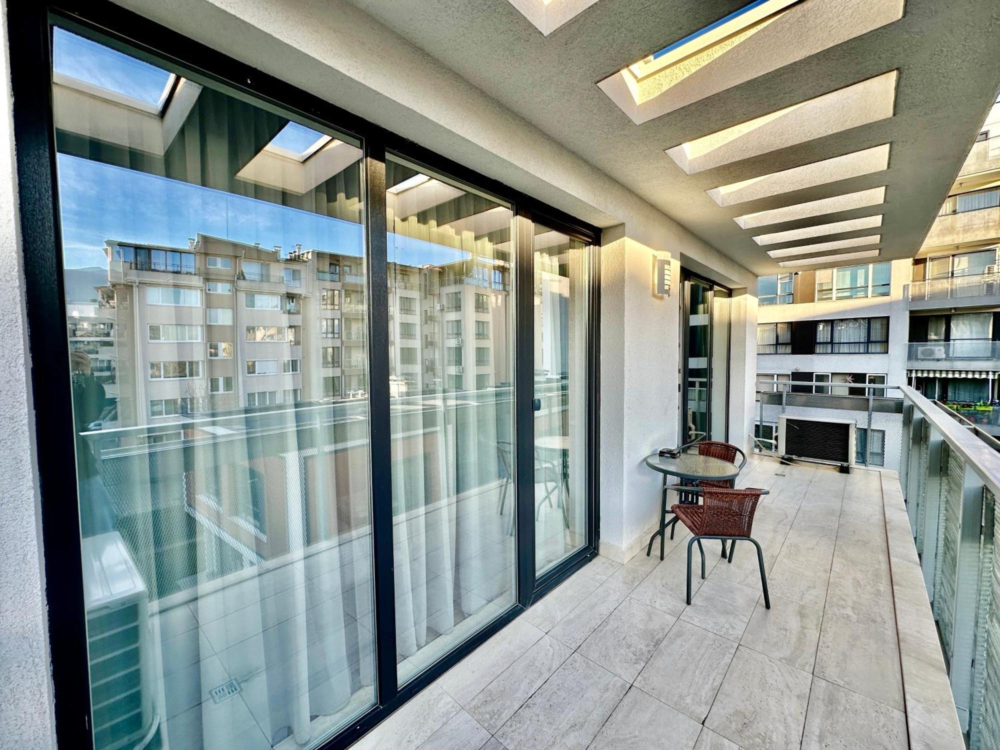 7Th Sense Boutique Apartments София Екстериор снимка
