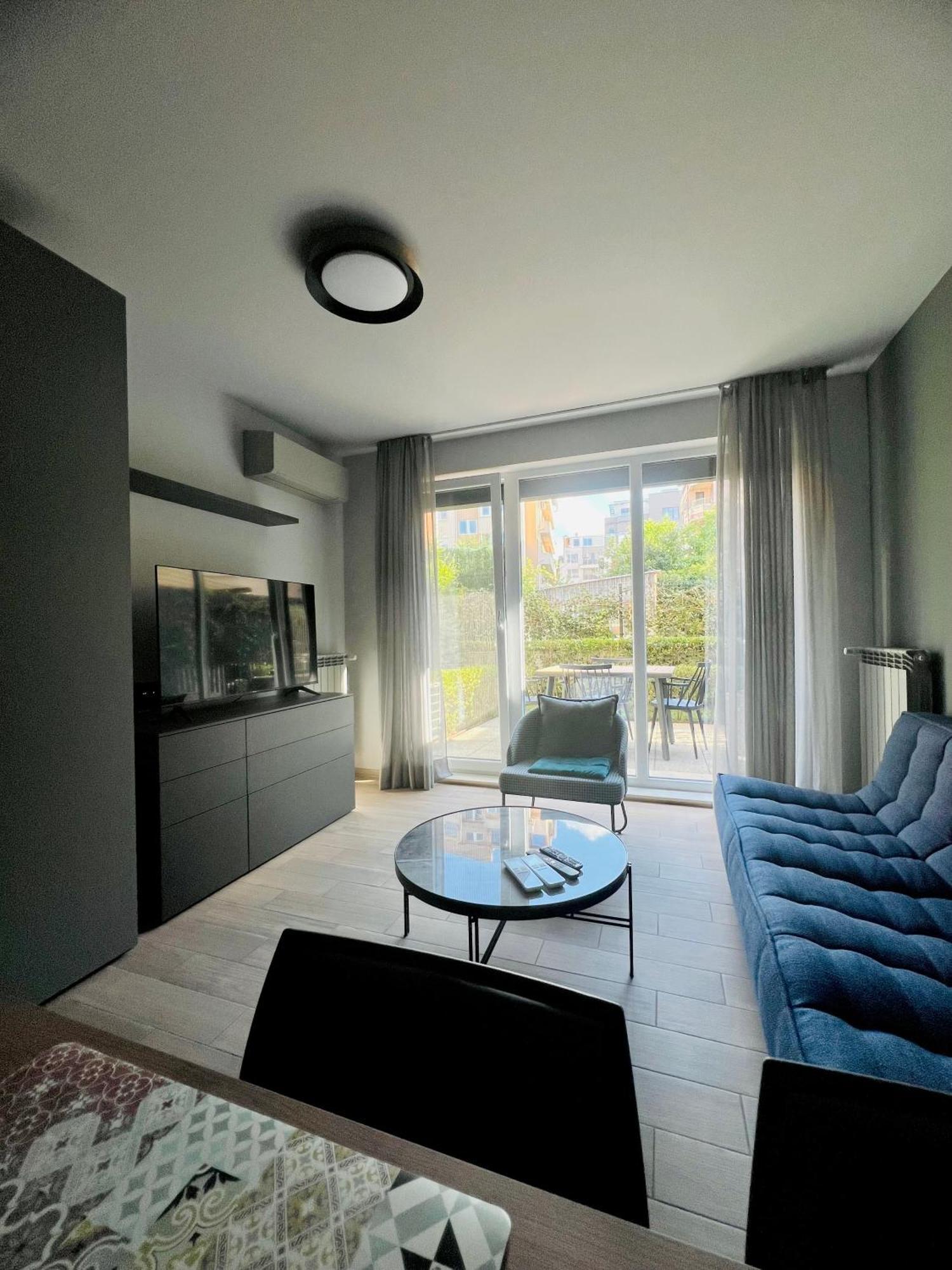 7Th Sense Boutique Apartments София Екстериор снимка